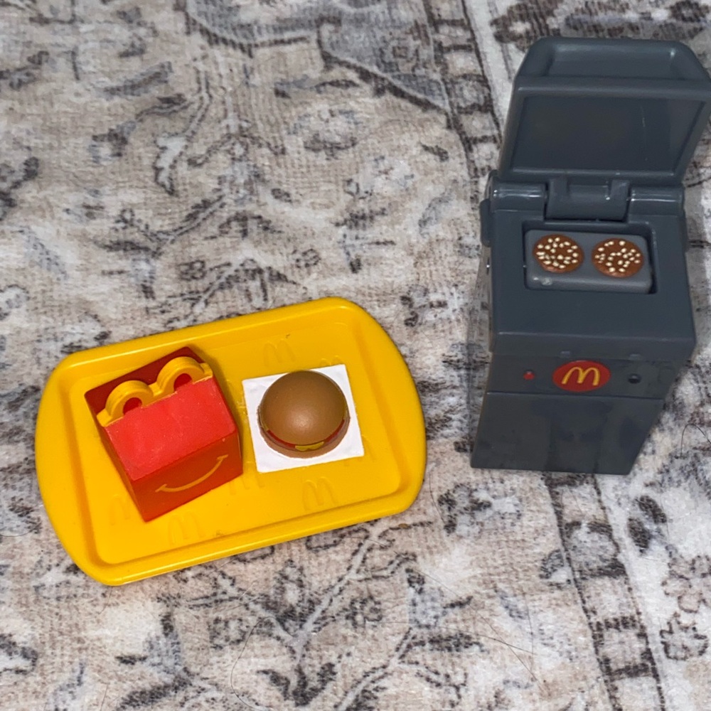 McDonald's Toys: Tray and Grill - Picture 2 of 2